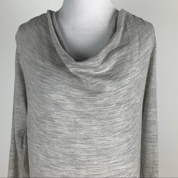 Club Monaco Womens top size XS 100% wool gray open back cowl neck - Picture 6 of 10